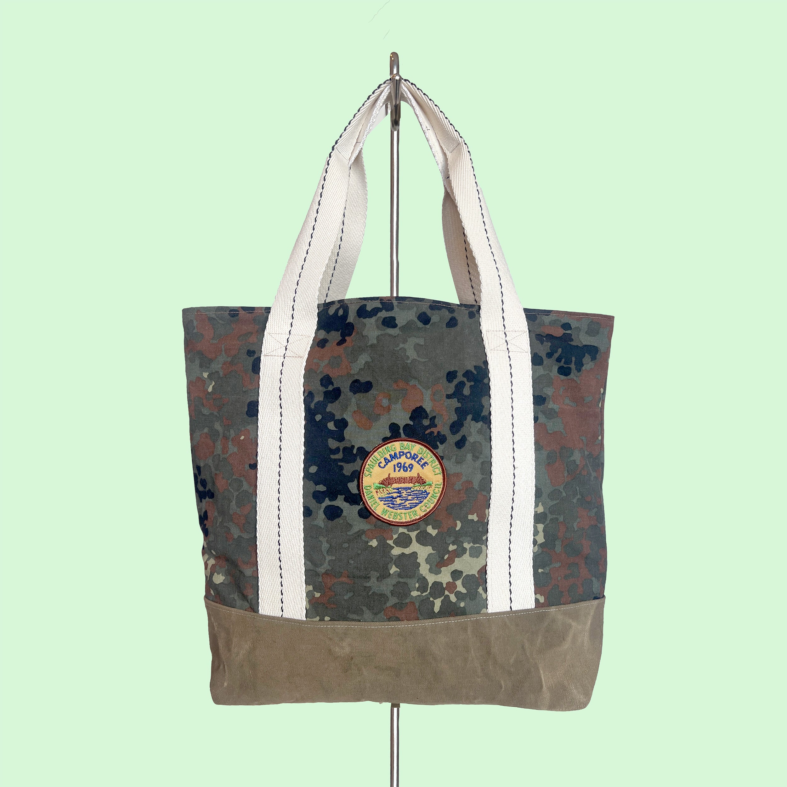 SURPLUS SMUGGLER TOTE